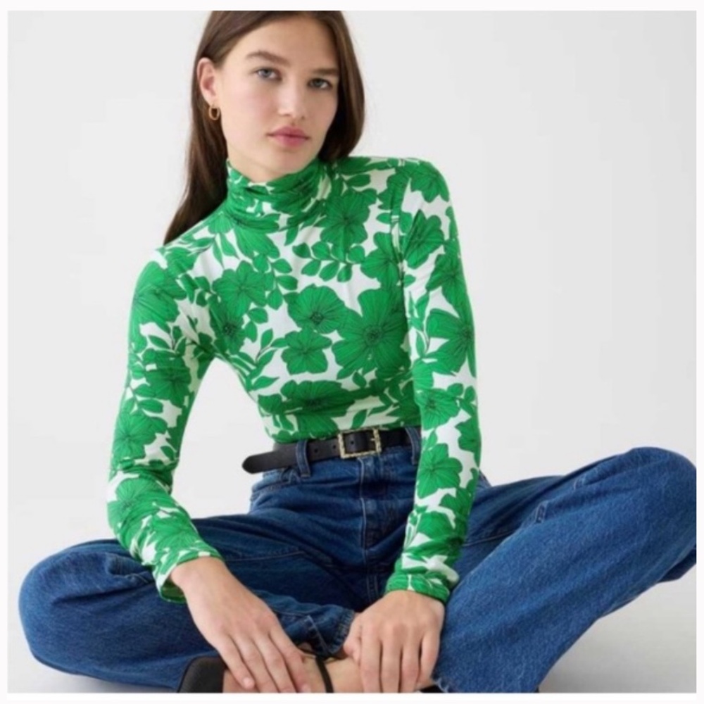 J. CREW EUC Matte Jersey Botanical Print Turtleneck in Vintage Kelly Size M